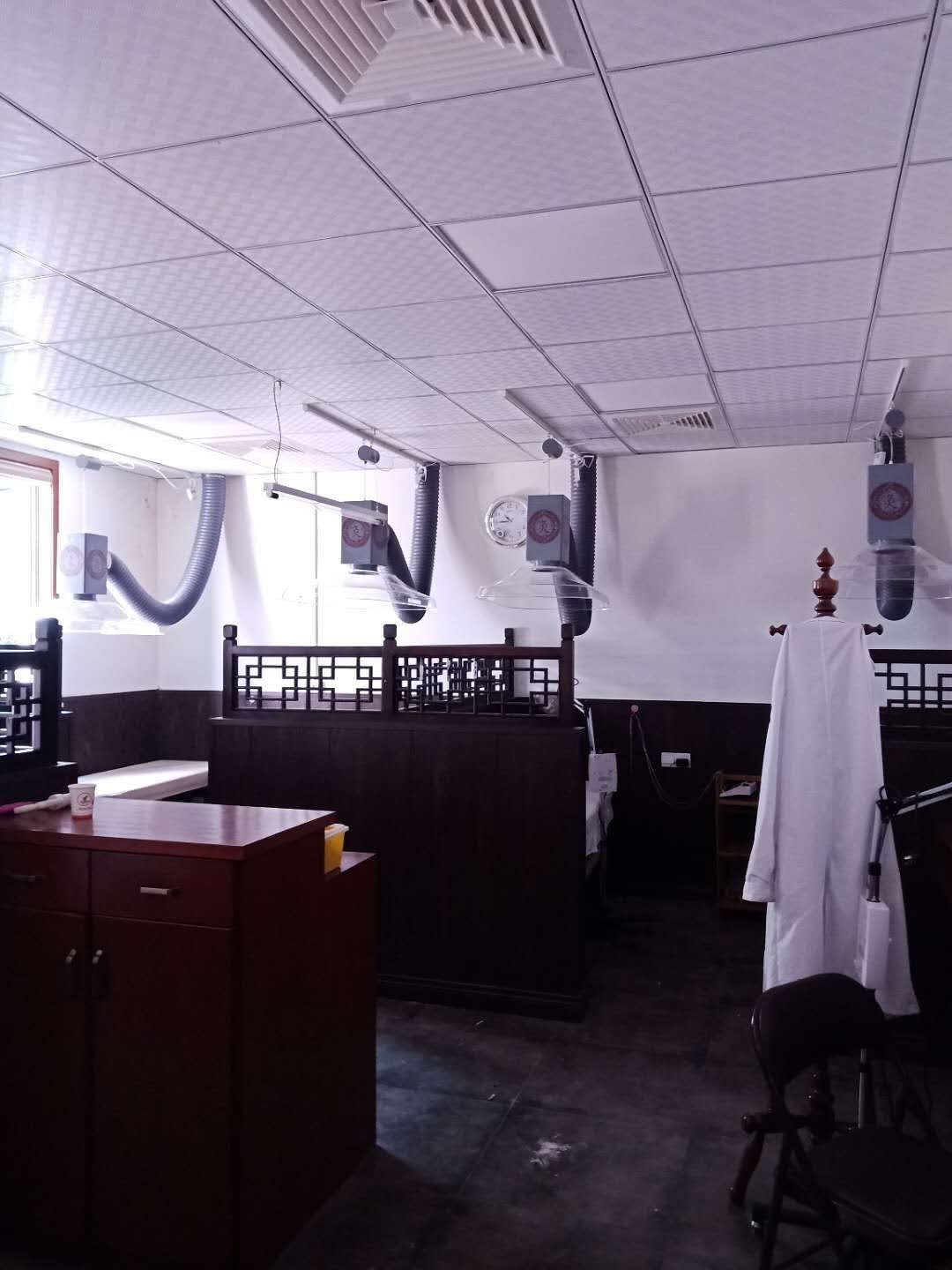 杭州王振和中醫(yī)館(華仔)艾灸排煙系統(tǒng)安裝完工