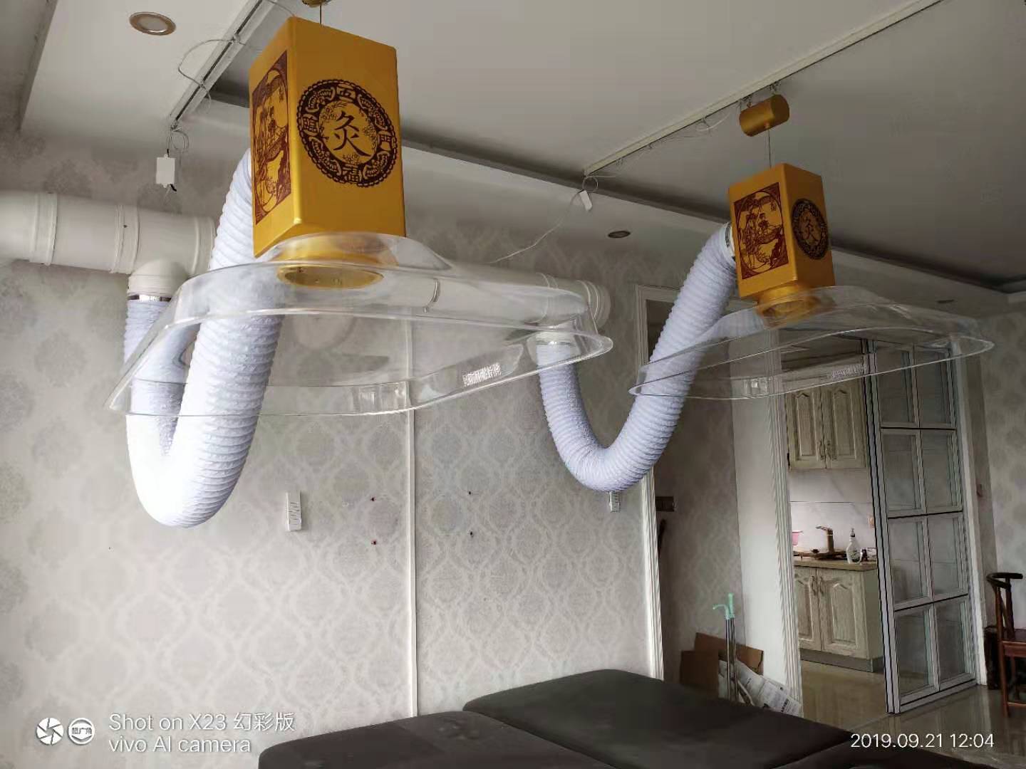 浙江艾灸會所(華仔)艾灸排煙系統(tǒng)安裝完工